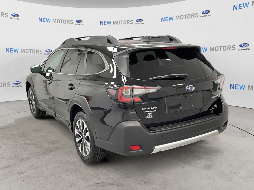 2025 Subaru Outback Limited photo 2