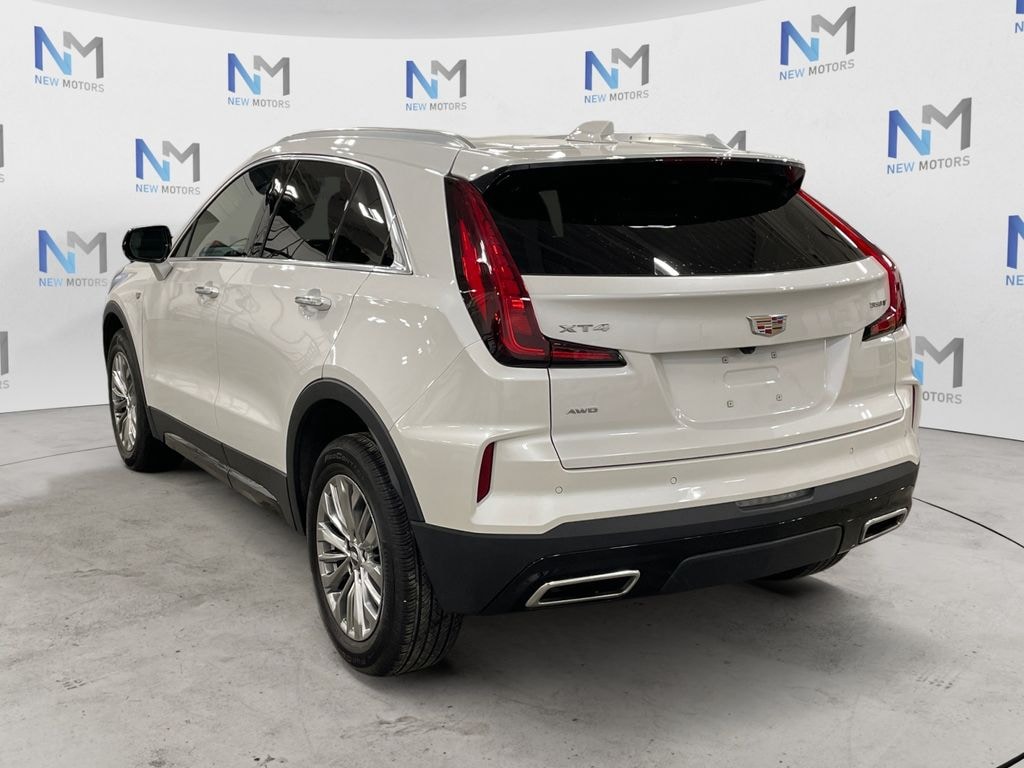Used 2024 Cadillac XT4 Premium Luxury SUV
