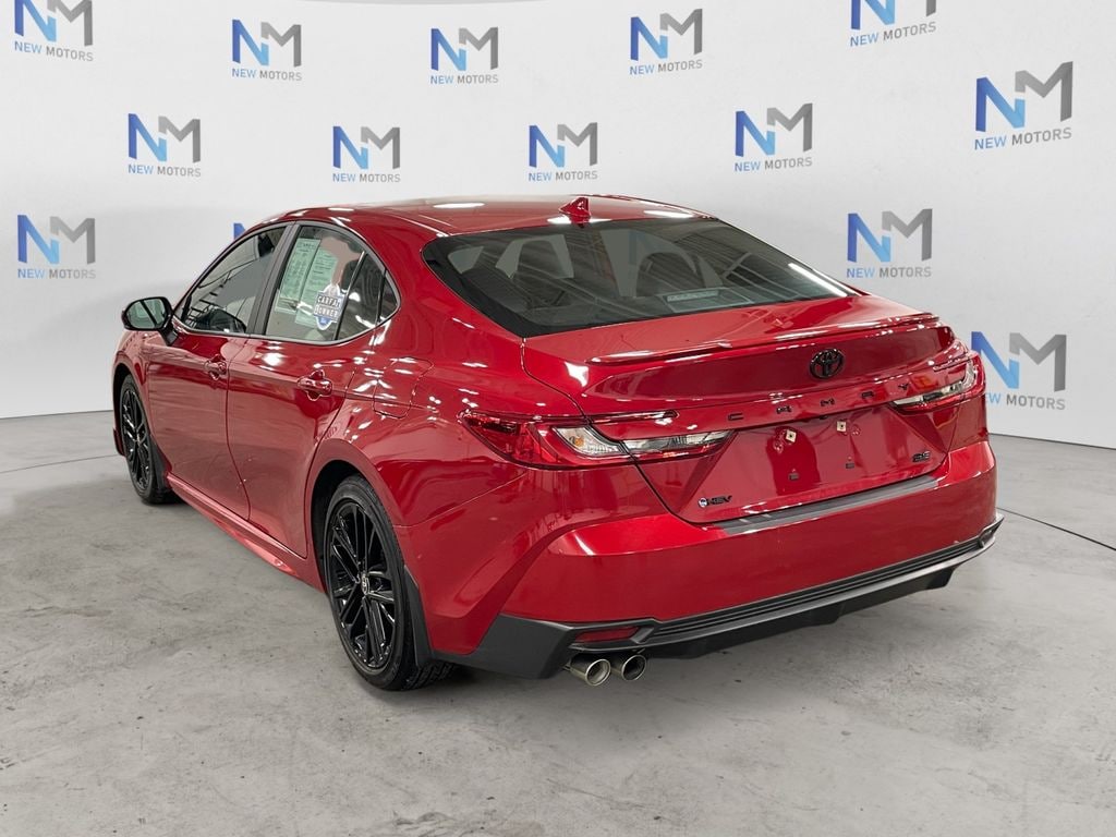Used 2025 Toyota Camry SE Sedan
