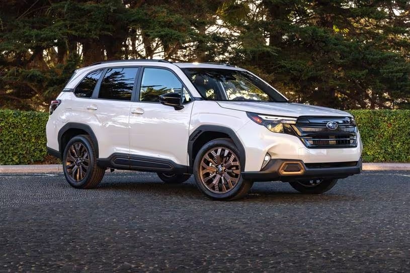 2025_subaru_forester_4dr-suv_sport_fq_oem_1_815x543.jpg