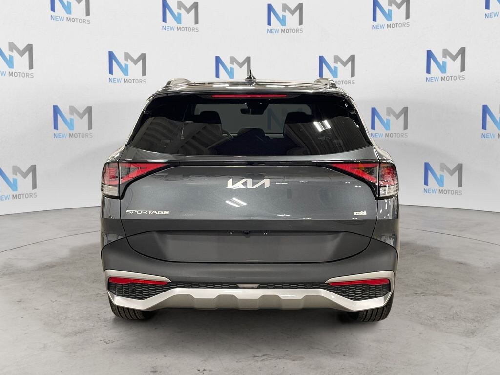 Used 2024 Kia Sportage Hybrid EX SUV