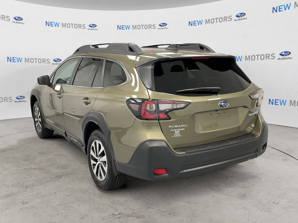 New 2025 Subaru Outback Premium SUV