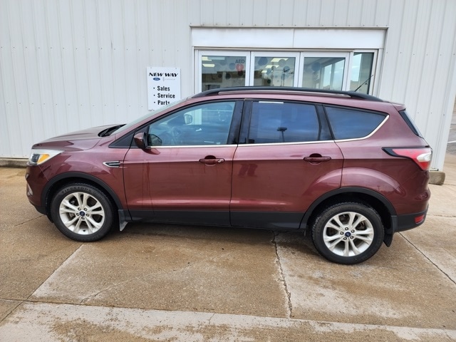 Used 2018 Ford Escape SE with VIN 1FMCU9GD4JUA63042 for sale in Pocahontas, IA