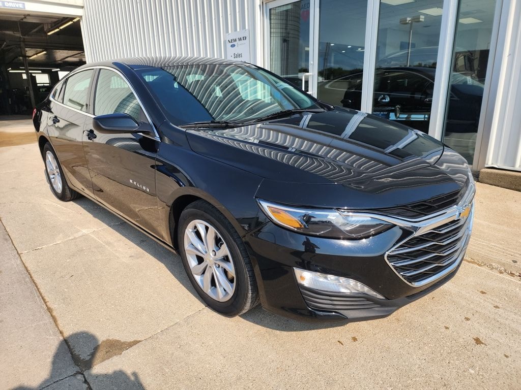 Used 2024 Chevrolet Malibu LT w/1LT Sedan