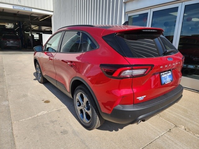 2025 Ford Escape ST-Line photo 3