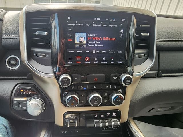 2019 RAM Ram 1500 Pickup Laramie - Photo 16