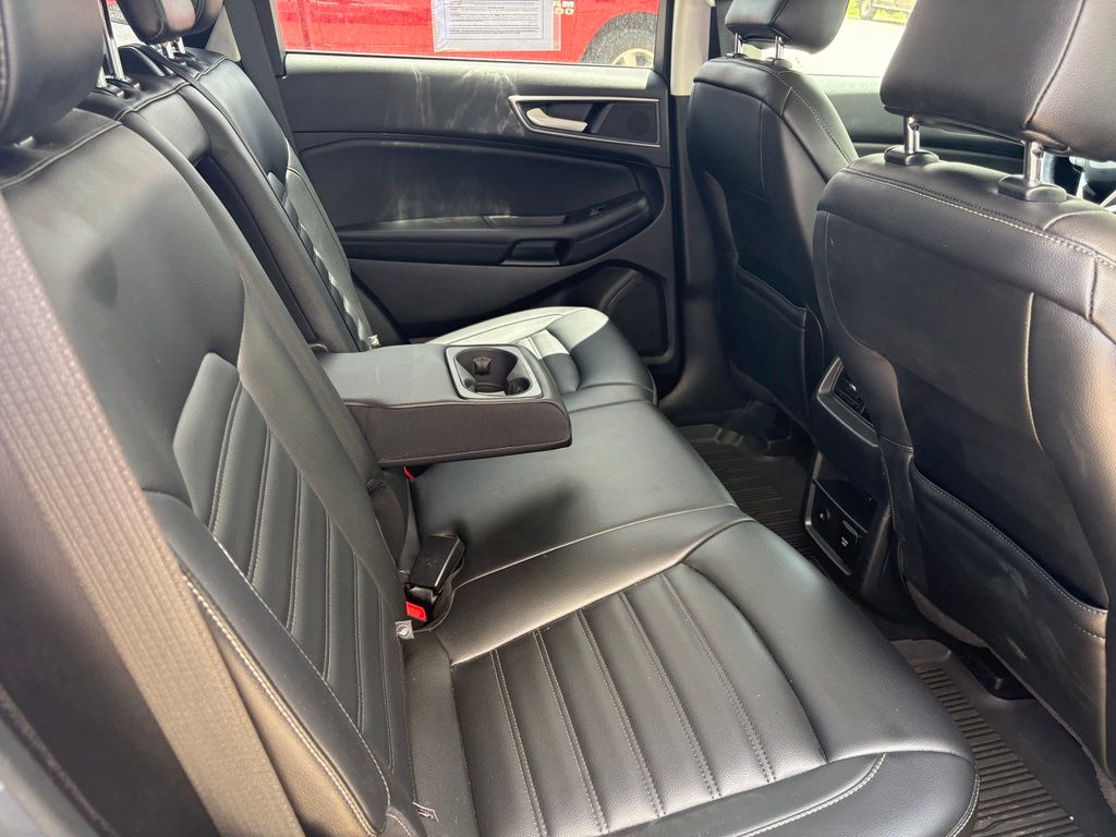 2022 Ford Edge SEL - Photo 8