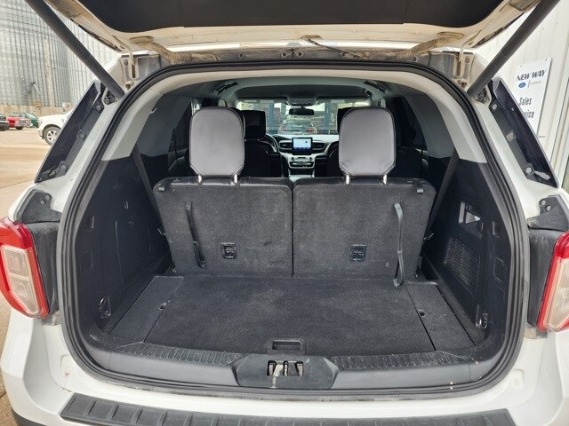 2021 Ford Explorer XLT photo 4