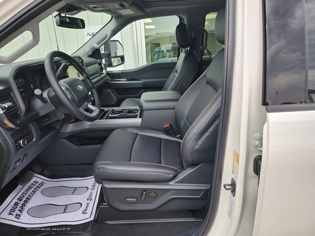 2026 Ford F-350 Super Duty Lariat - Photo 10