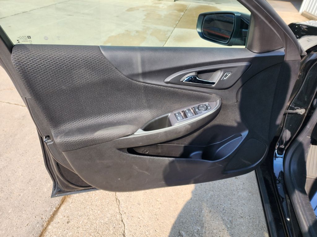 2024 Chevrolet Malibu 1LT - Photo 9