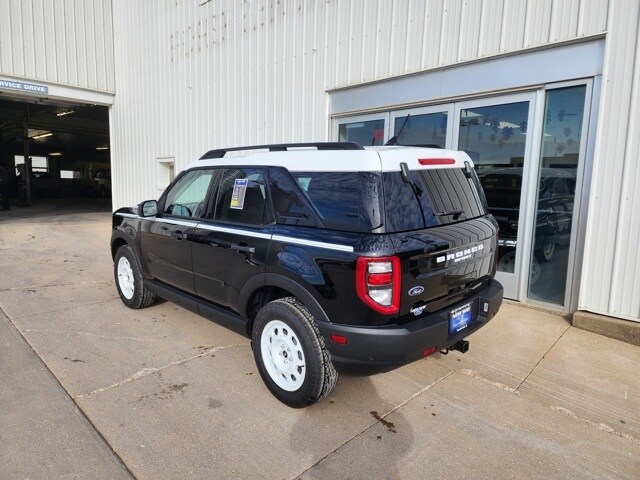 2024 Ford Bronco Sport Heritage photo 2