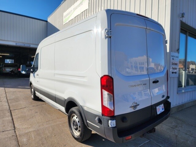 2015 Ford Transit photo 3