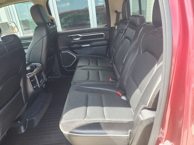 2019 RAM Ram 1500 Pickup Laramie - Photo 9