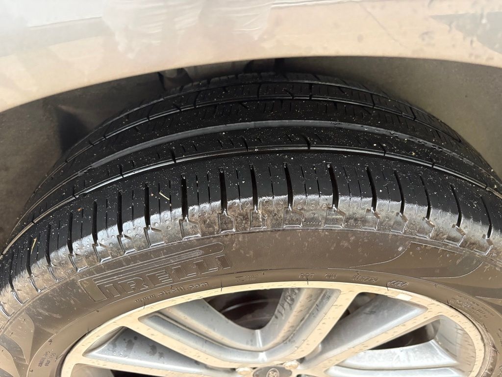Certified 2023 Ford Edge Titanium SUV