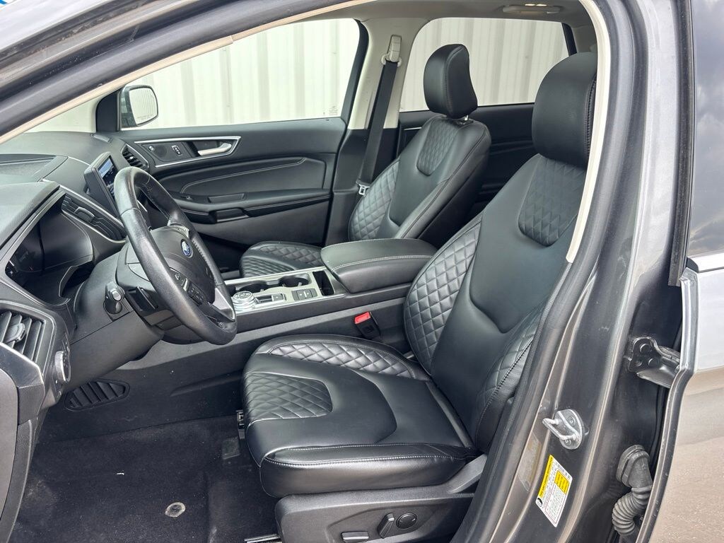 Used 2023 Ford Edge Titanium SUV