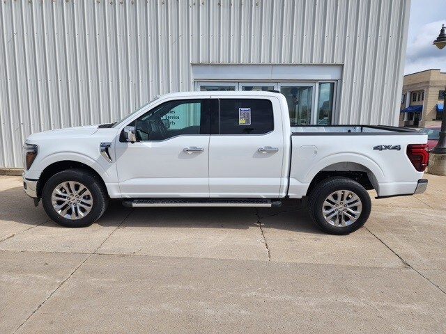 2025 Ford F-150 Lariat photo 2