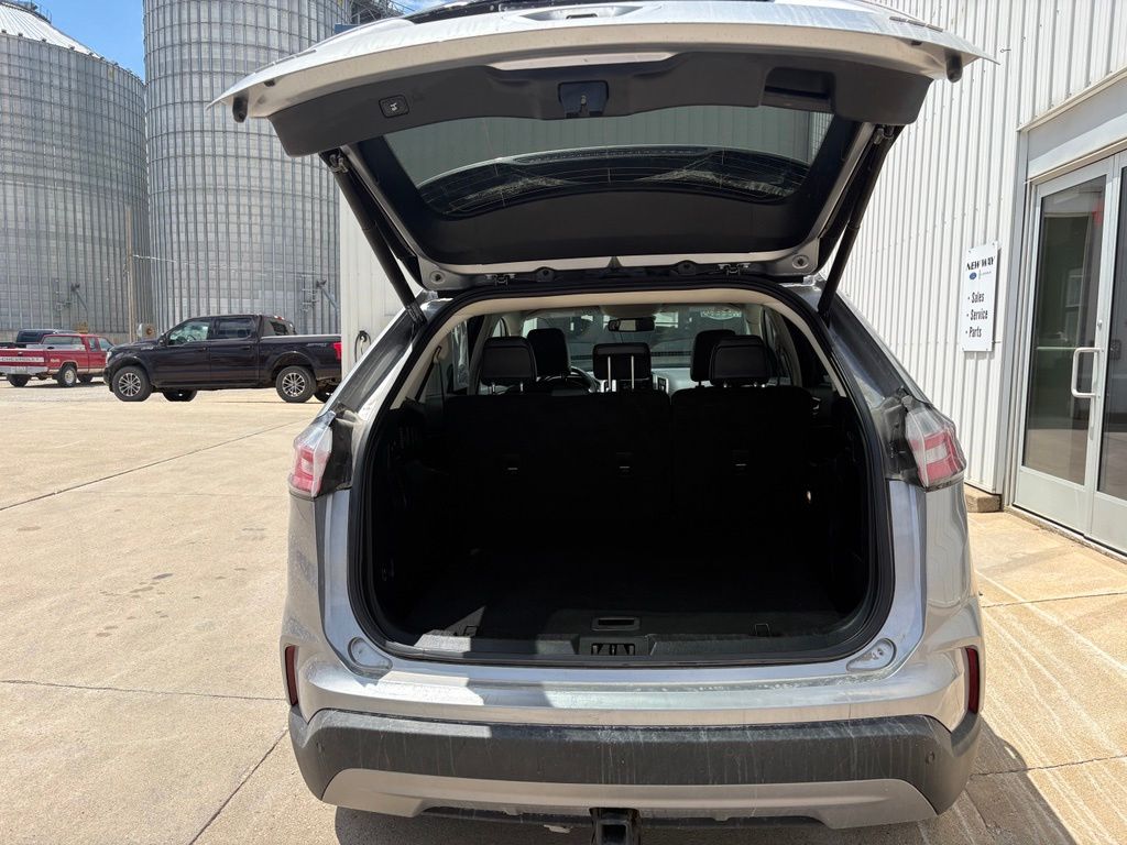 2022 Ford Edge SEL - Photo 7