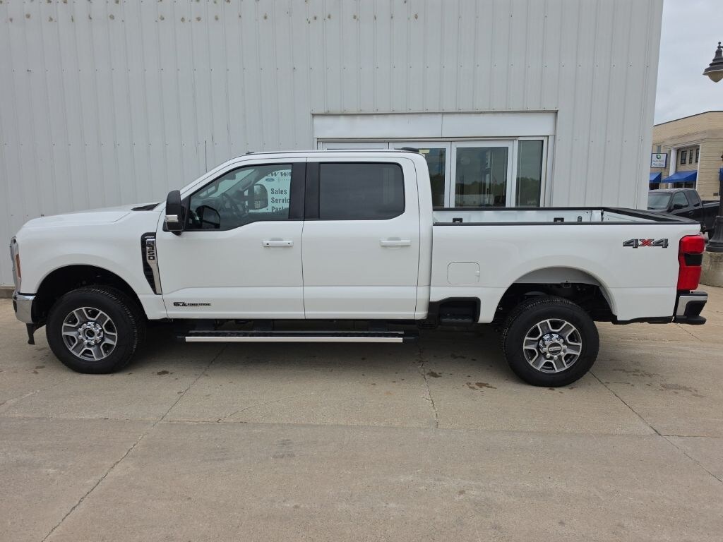New 2026 Ford F-350SD Lariat Truck