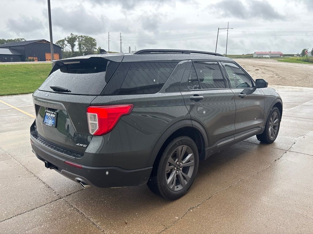 Used 2024 Ford Explorer XLT SUV