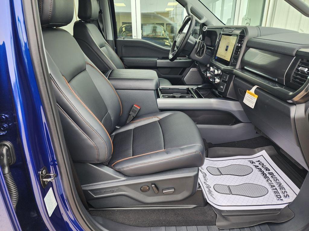 2026 Ford F-250 Super Duty Lariat - Photo 13