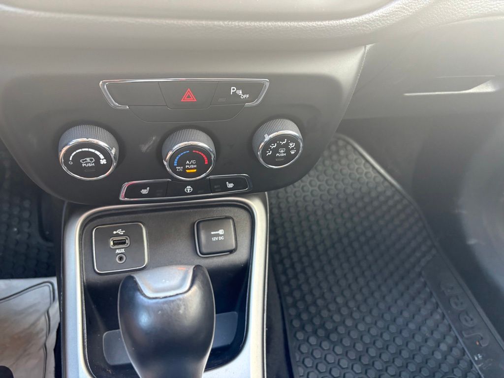 2018 Jeep Compass Latitude - Photo 12