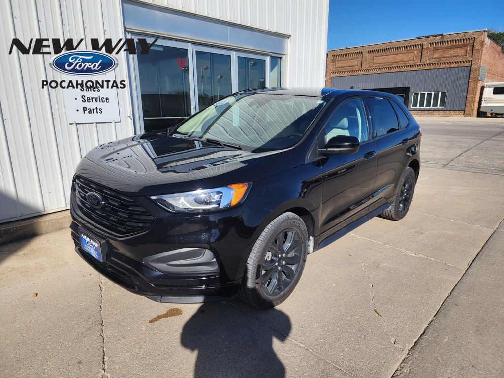 2022 Ford Edge