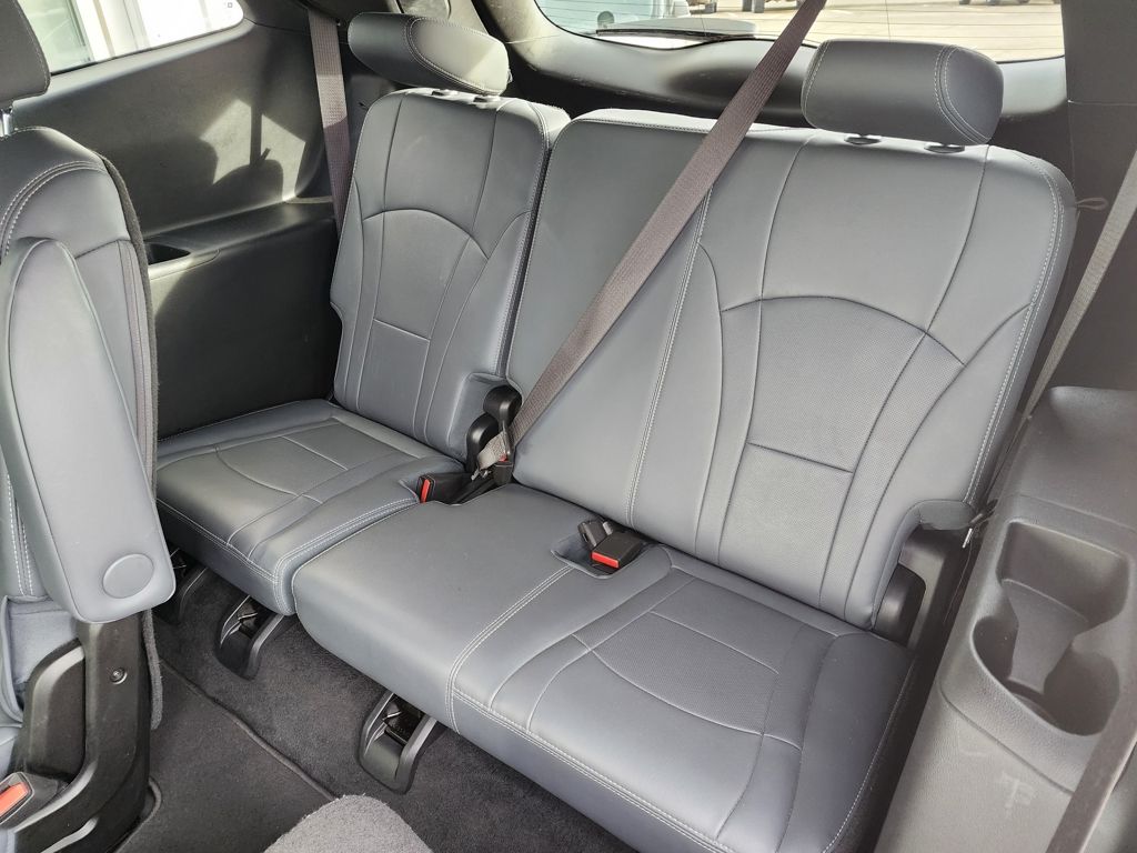 2024 Buick Enclave Premium - Photo 13