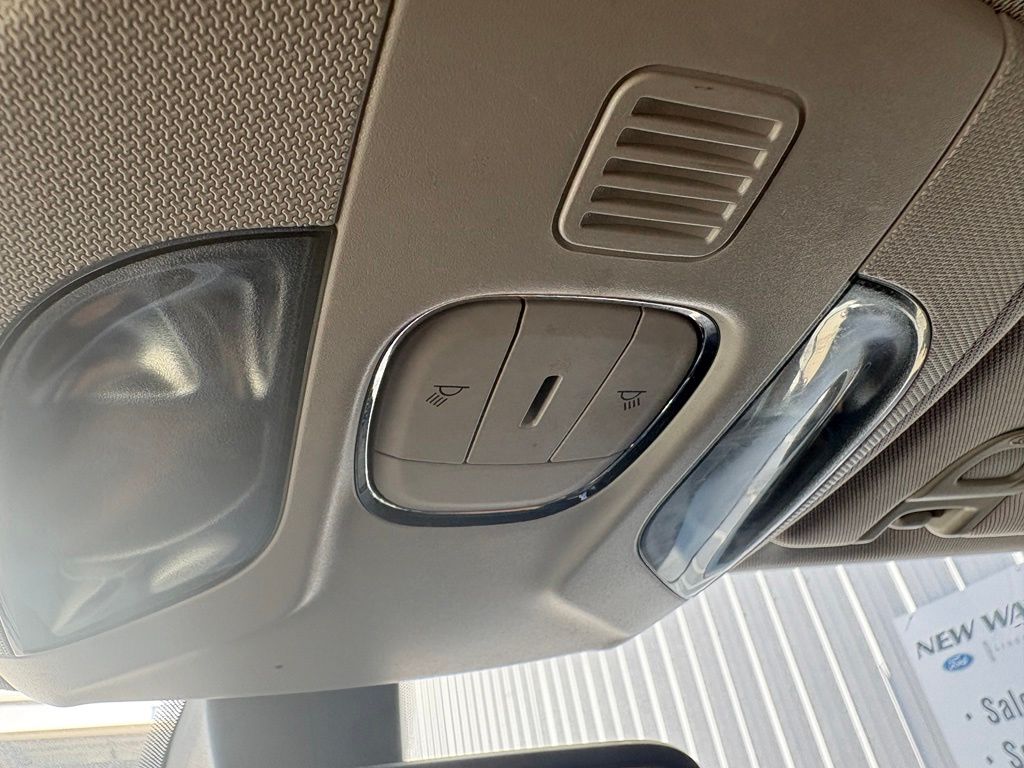 2018 Jeep Compass Latitude - Photo 19