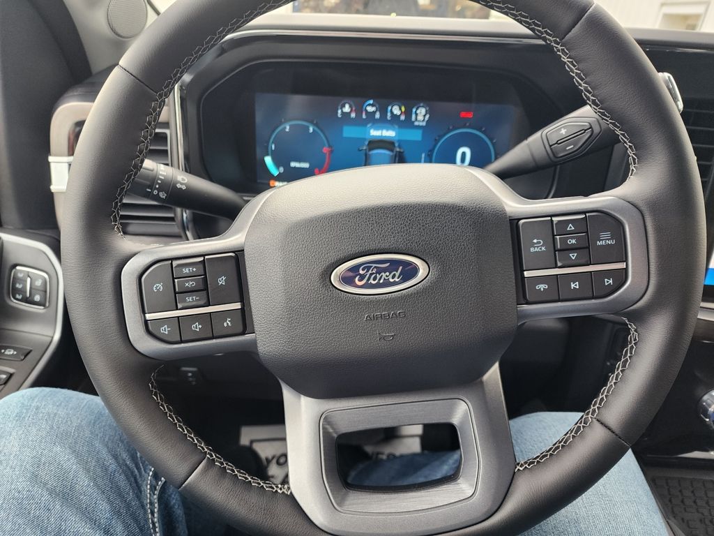 2026 Ford F-350 Super Duty Lariat - Photo 17