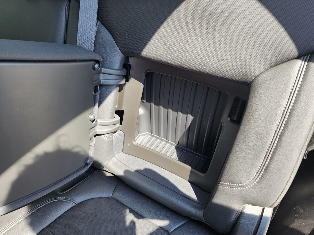 2020 GMC Sierra 1500 SLT - Photo 14