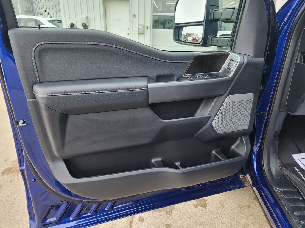 2026 Ford F-250 Super Duty Lariat - Photo 8
