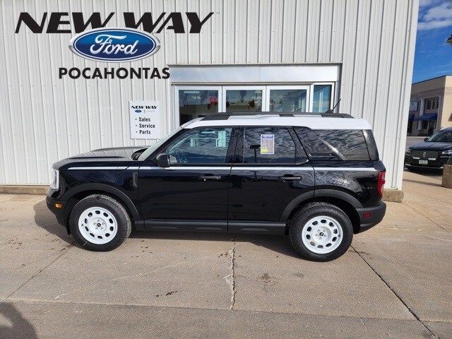 2024 Ford Bronco Sport Heritage photo 2