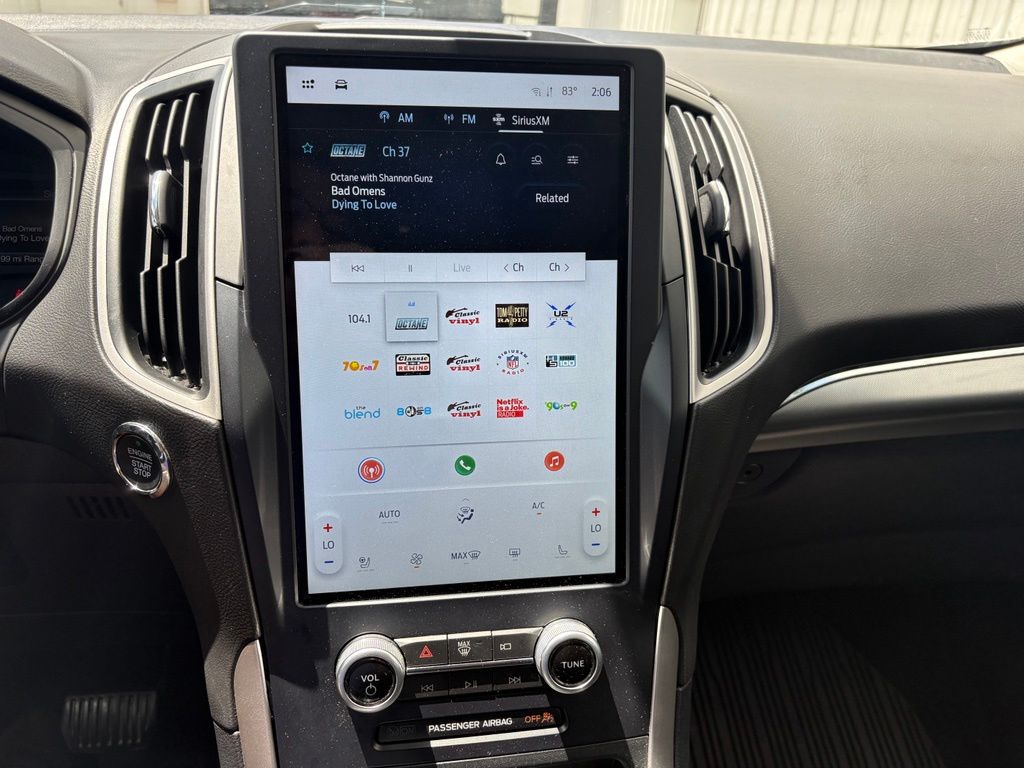 2022 Ford Edge SEL - Photo 10