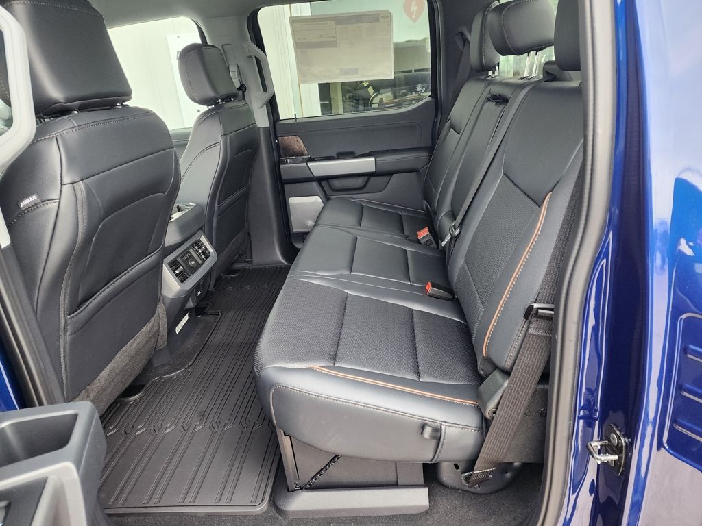 2026 Ford F-250 Super Duty Lariat - Photo 11