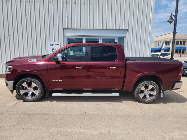 2019 Ram 1500 Laramie photo 2