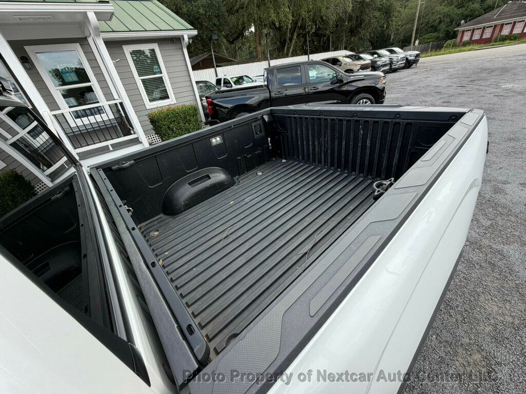 2024 Toyota Tundra Limited - Photo 15