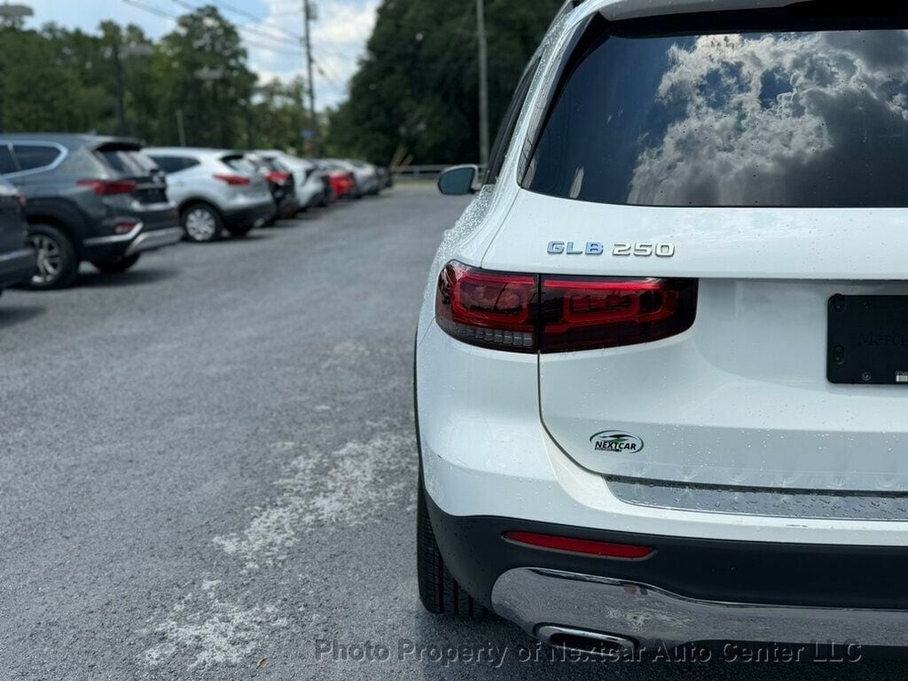 2023 Mercedes-Benz GLB Base - Photo 11