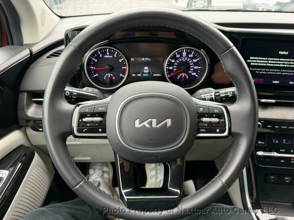 2024 Kia Carnival EX - Photo 17