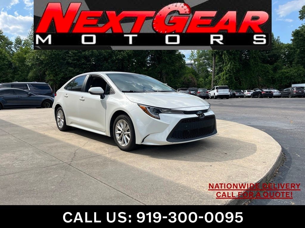 Used 2021 Toyota Corolla LE Sedan