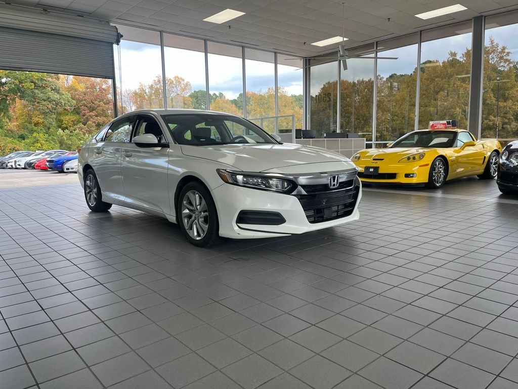Used 2018 Honda Accord LX Sedan