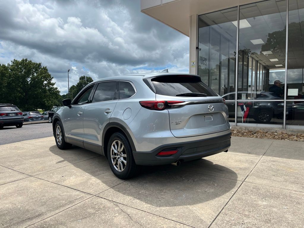2018 Mazda CX-9 Touring photo 2