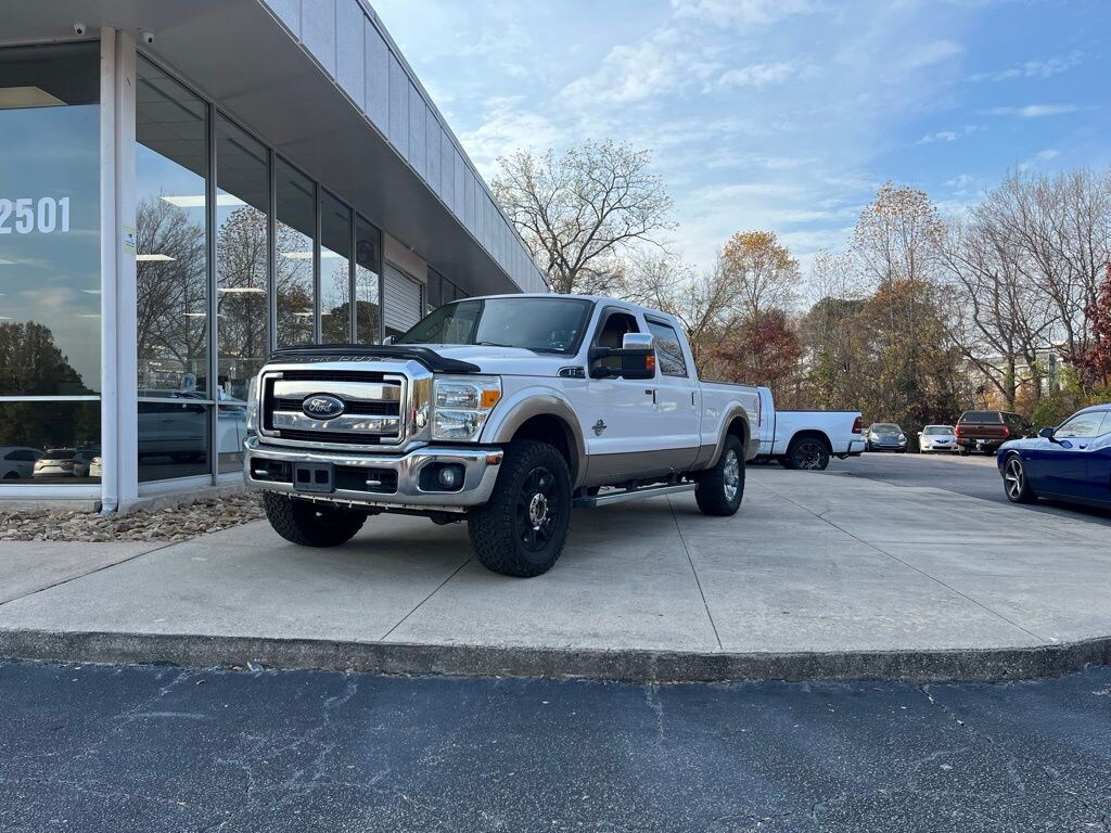 Used 2013 Ford F-250SD Lariat Truck