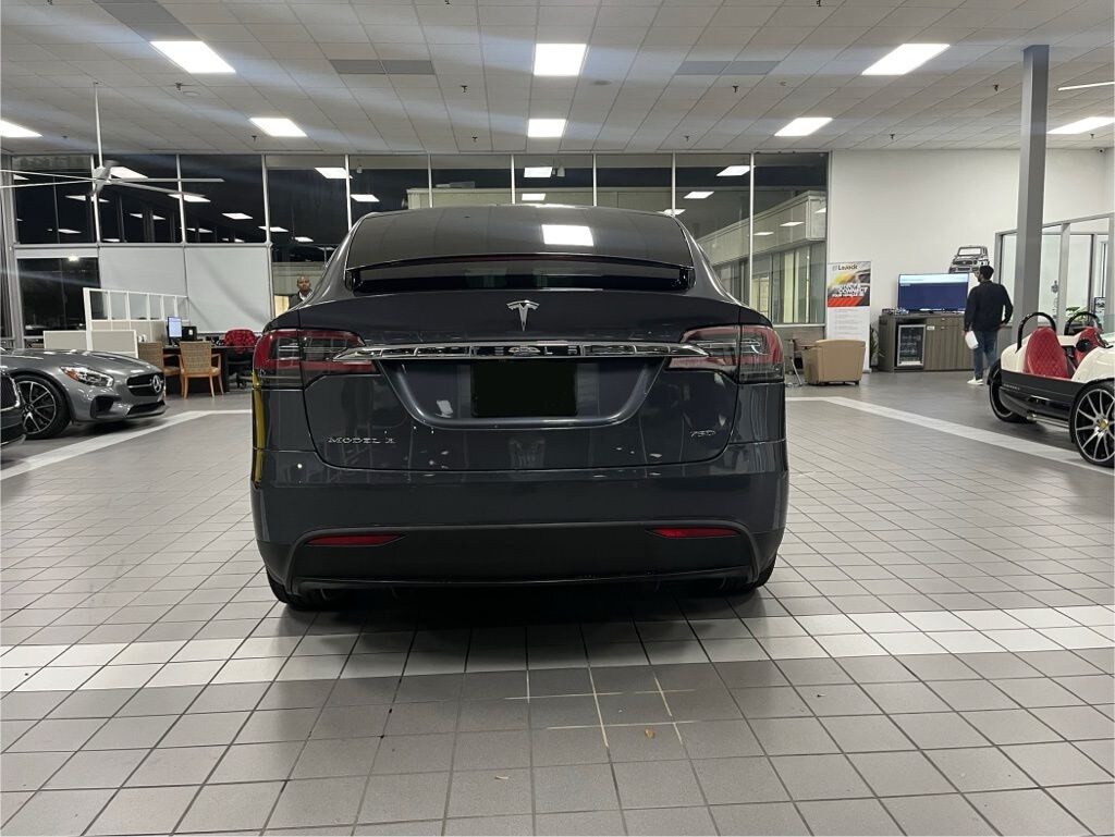 Used 2018 Tesla Model X 75D SUV