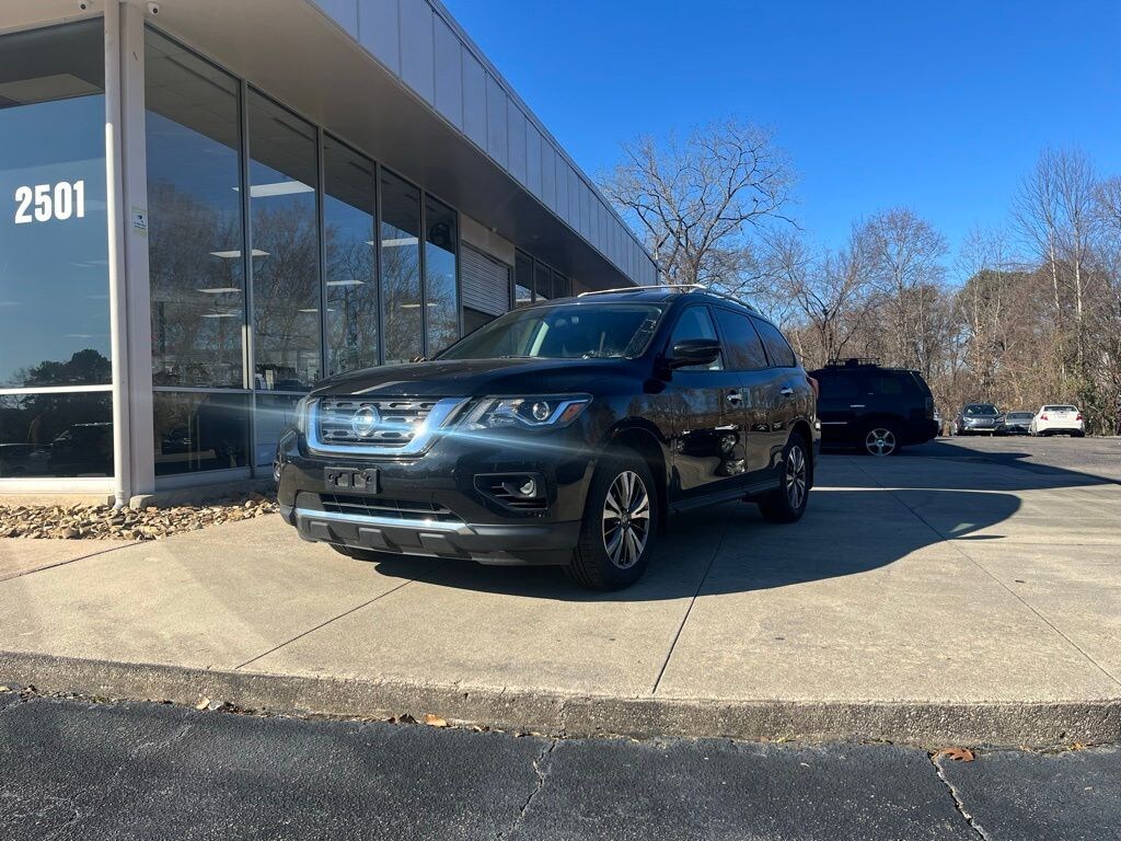 Used 2020 Nissan Pathfinder S SUV