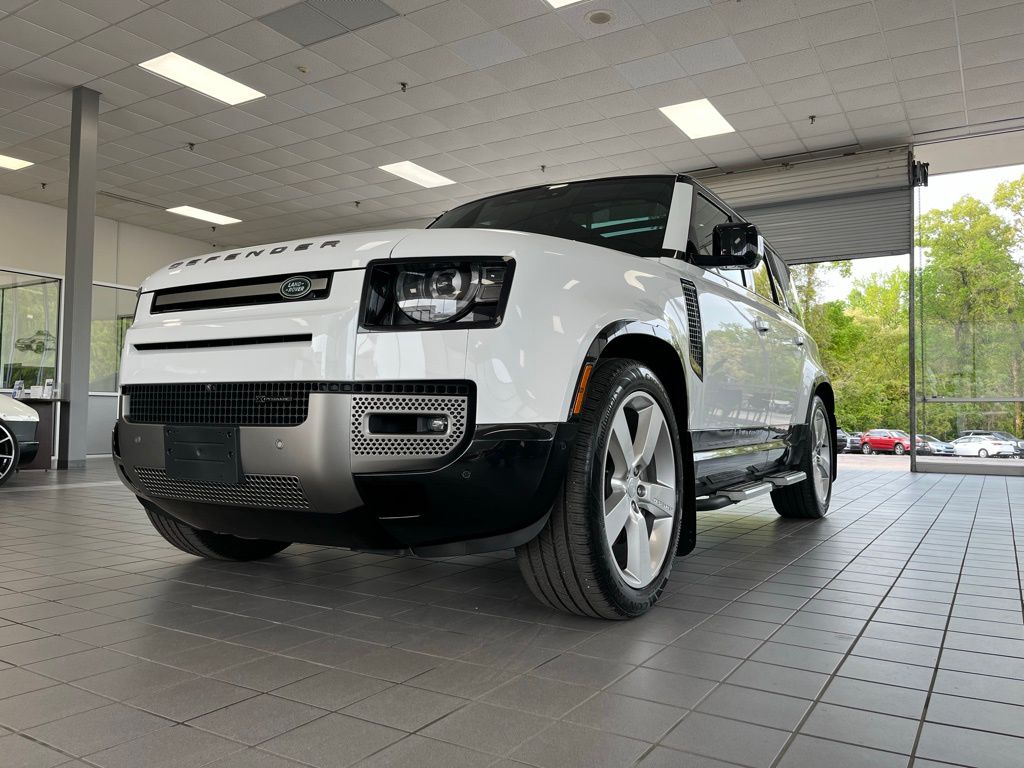 2023 Land Rover Defender X-Dynamic SE - Photo 29