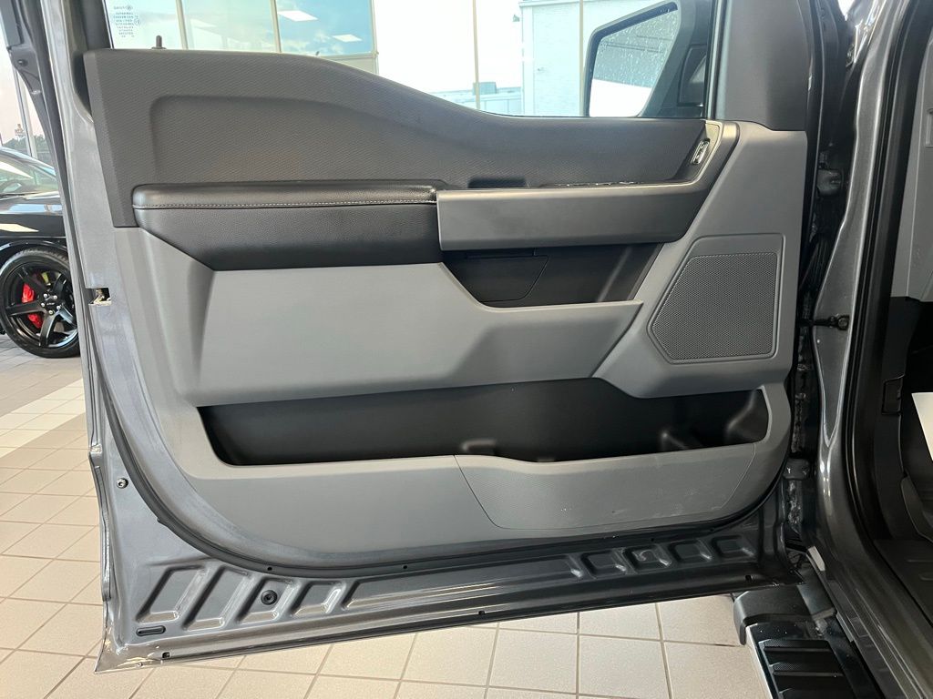 2021 Ford F-150 XLT - Photo 9