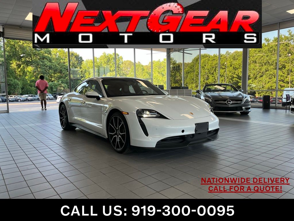 2022 Porsche Taycan -'s photo