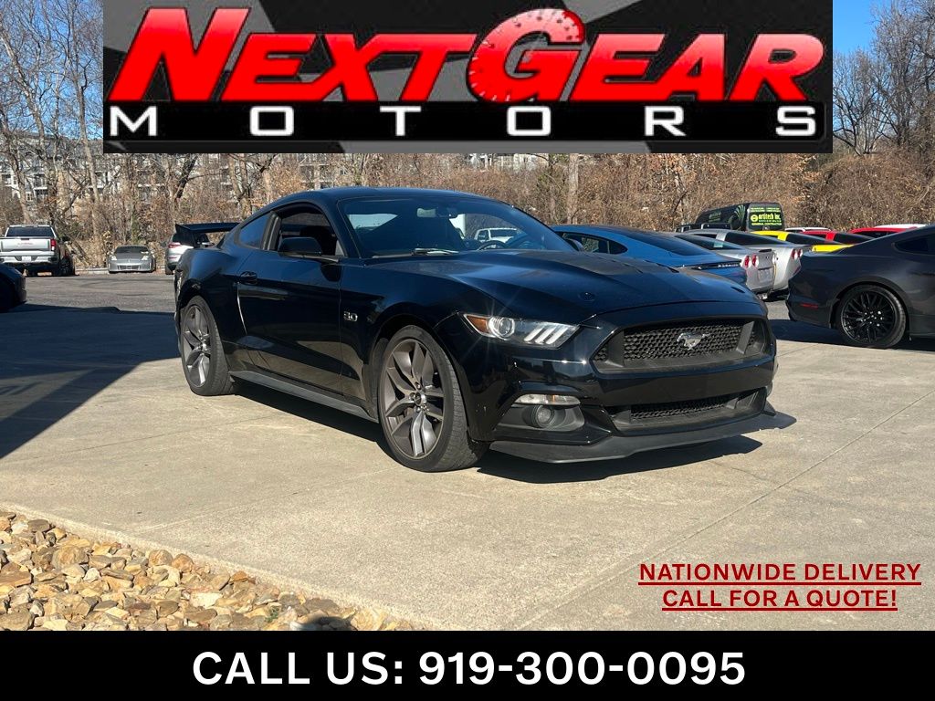 2015 Ford Mustang GT Premium's photo