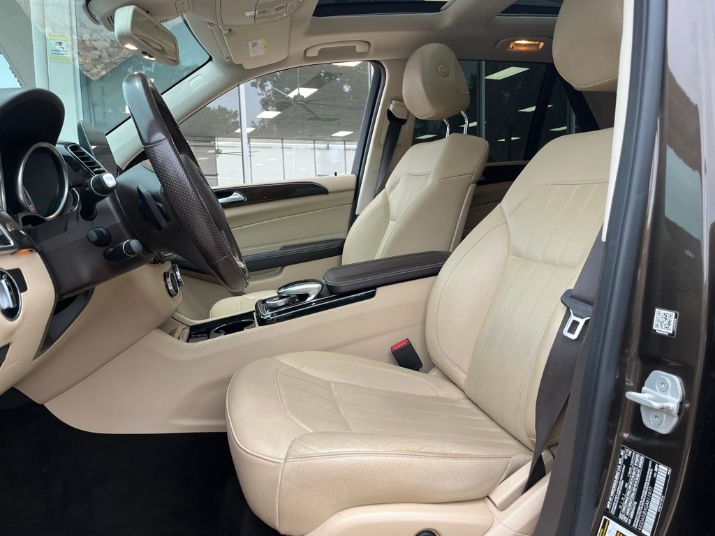 2016 Mercedes Benz GLE 350 photo 3