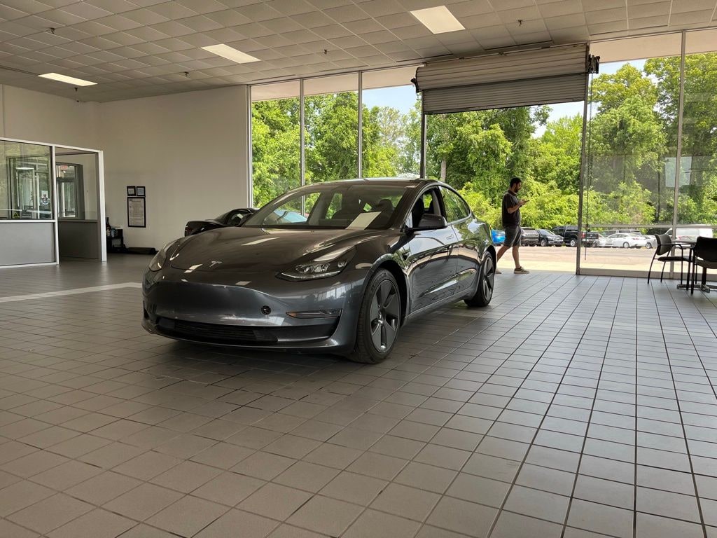 Used 2021 Tesla Model 3 Standard Range Plus Sedan